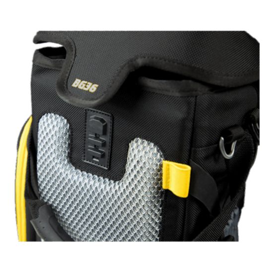 Fieldpiece BG36 compacta com fecho magnético, bolsos organizados e base protegida